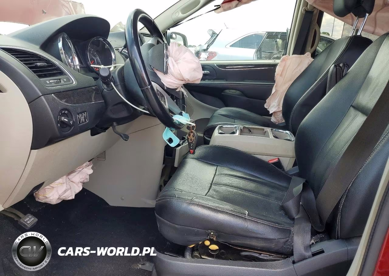 2014 Chrysler Town & Country Touring VIN:2C4RC1BG8ER228193 - 7