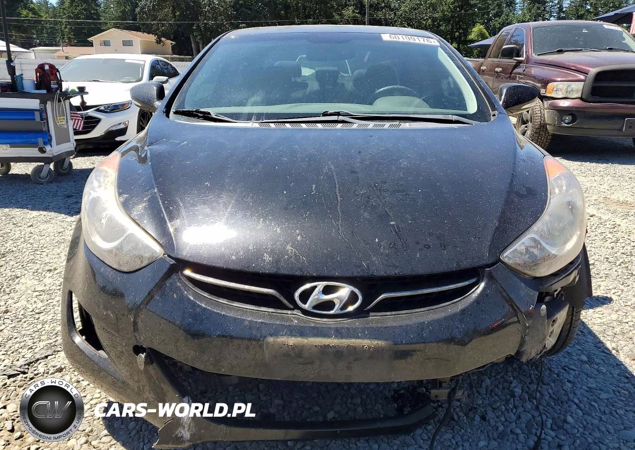 2012 Hyundai Elantra Limited VIN:KMHDH4AE7CU272033 - 5