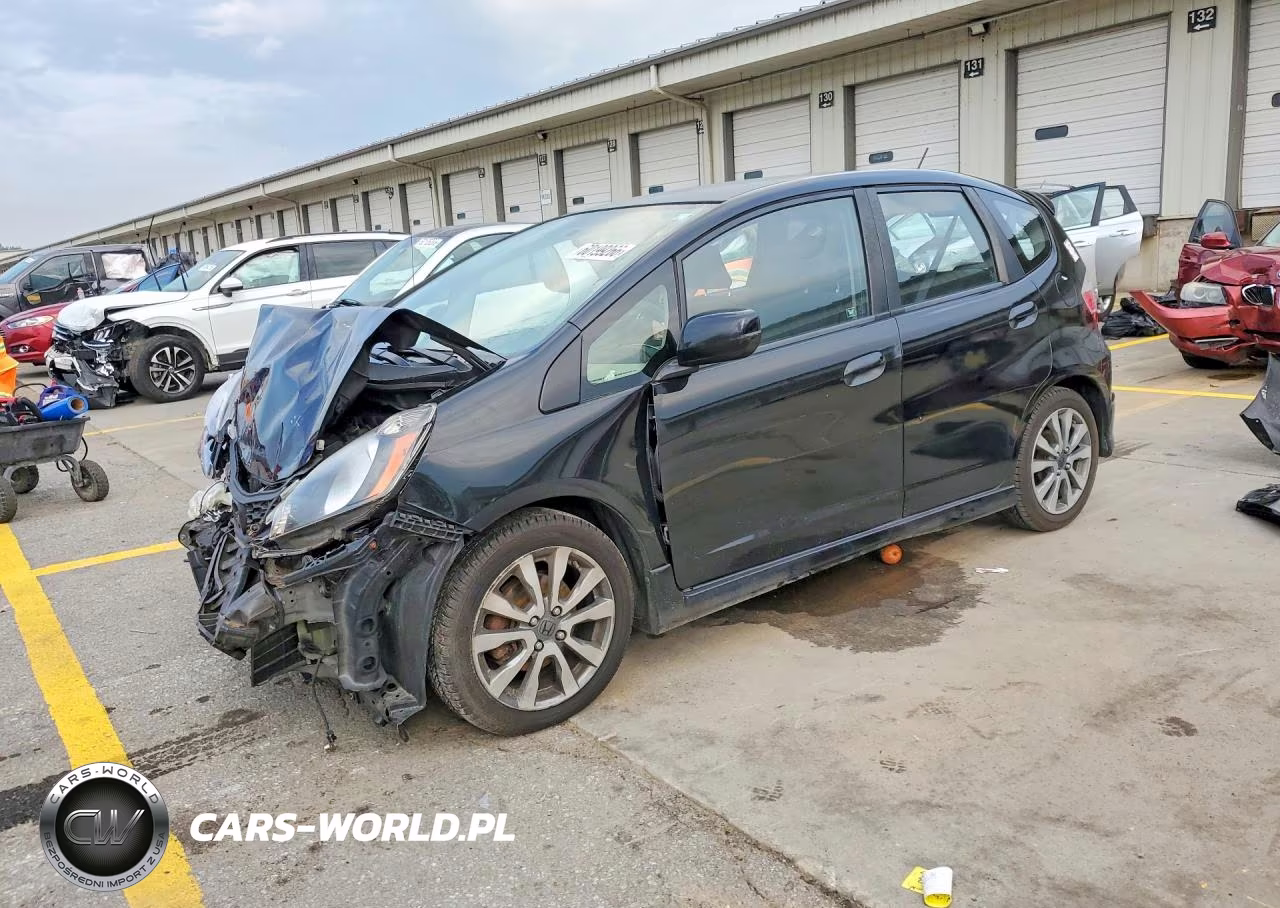 2013 Honda Fit Sport VIN:JHMGE8H5XDC001304 - 1