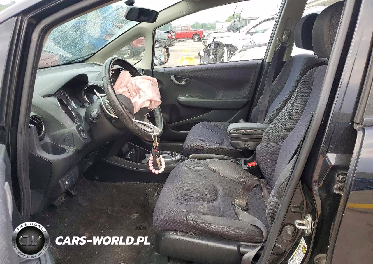 2013 Honda Fit Sport VIN:JHMGE8H5XDC001304 - 7