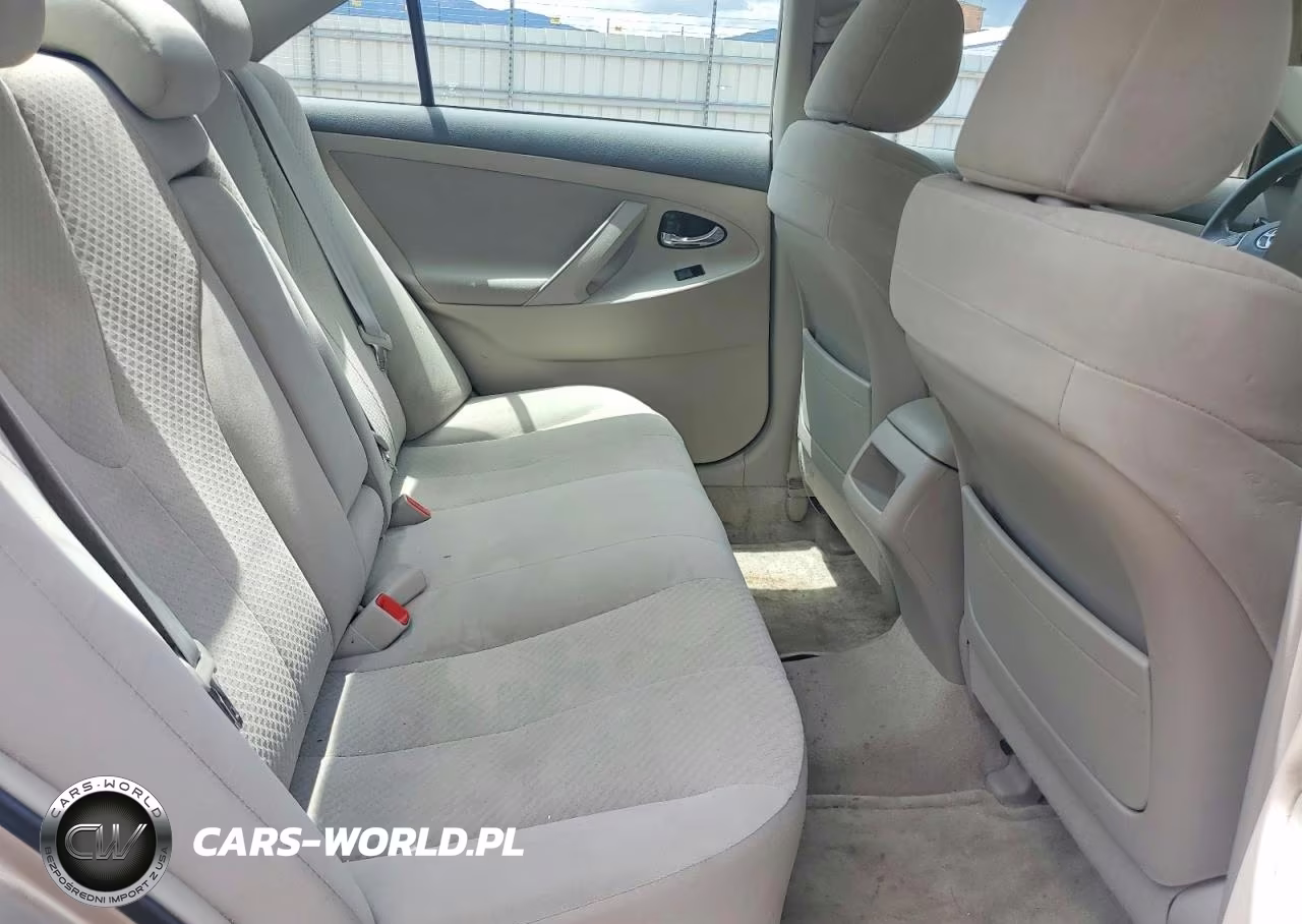 2009 Toyota Camry Le VIN:4T1BE46K39U355918 - 10
