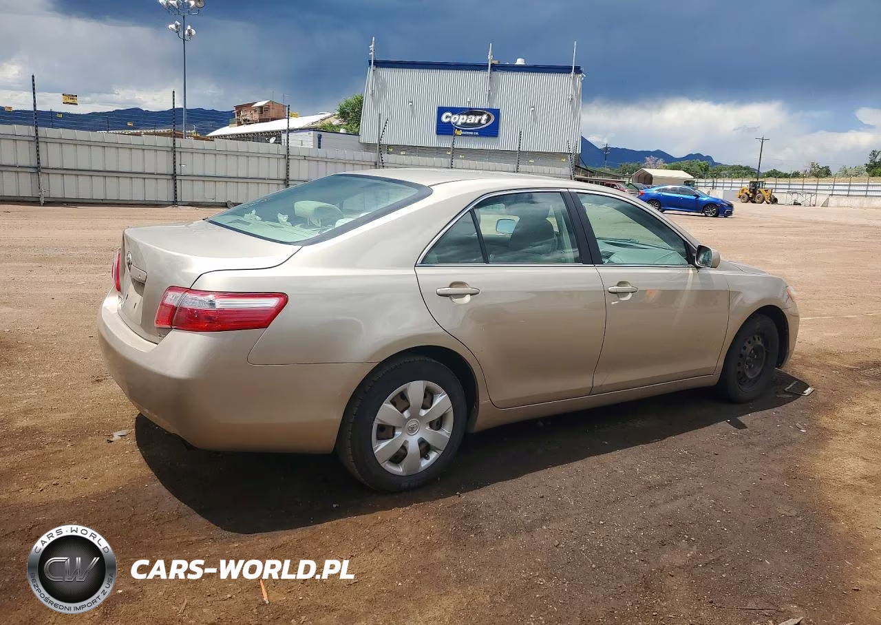 2009 Toyota Camry Le VIN:4T1BE46K39U355918 - 3