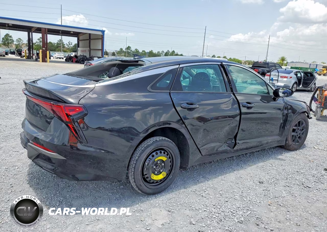 2026 Kia K5 Lxs VIN:KNAG24J7XT5480127 - 3