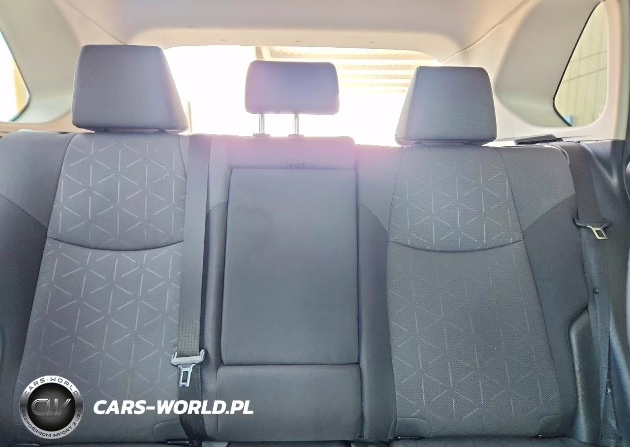 2024 Toyota Rav4 Hybrid Xle VIN:JTMRWRFV2RD254196 - 10