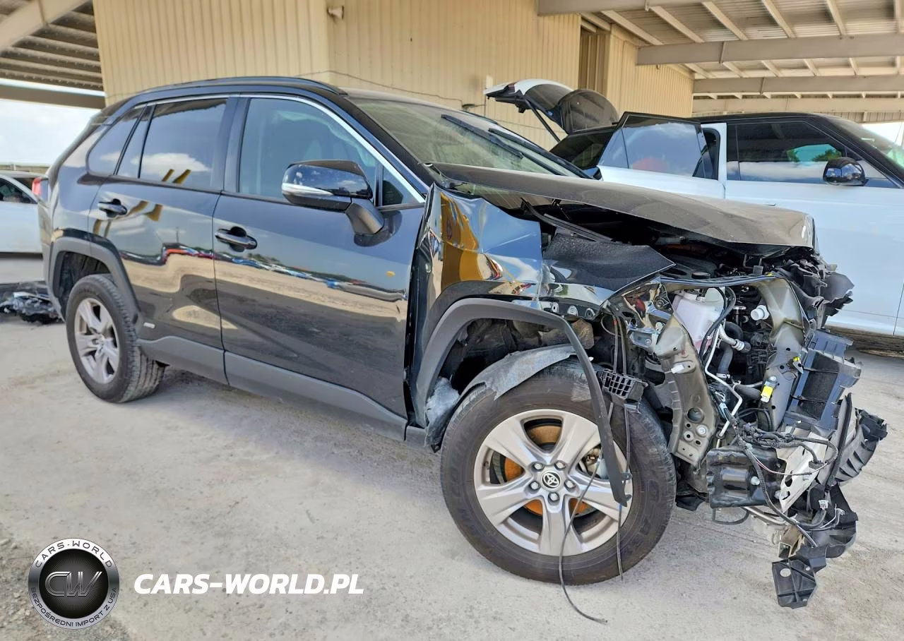 2024 Toyota Rav4 Hybrid Xle VIN:JTMRWRFV2RD254196 - 4