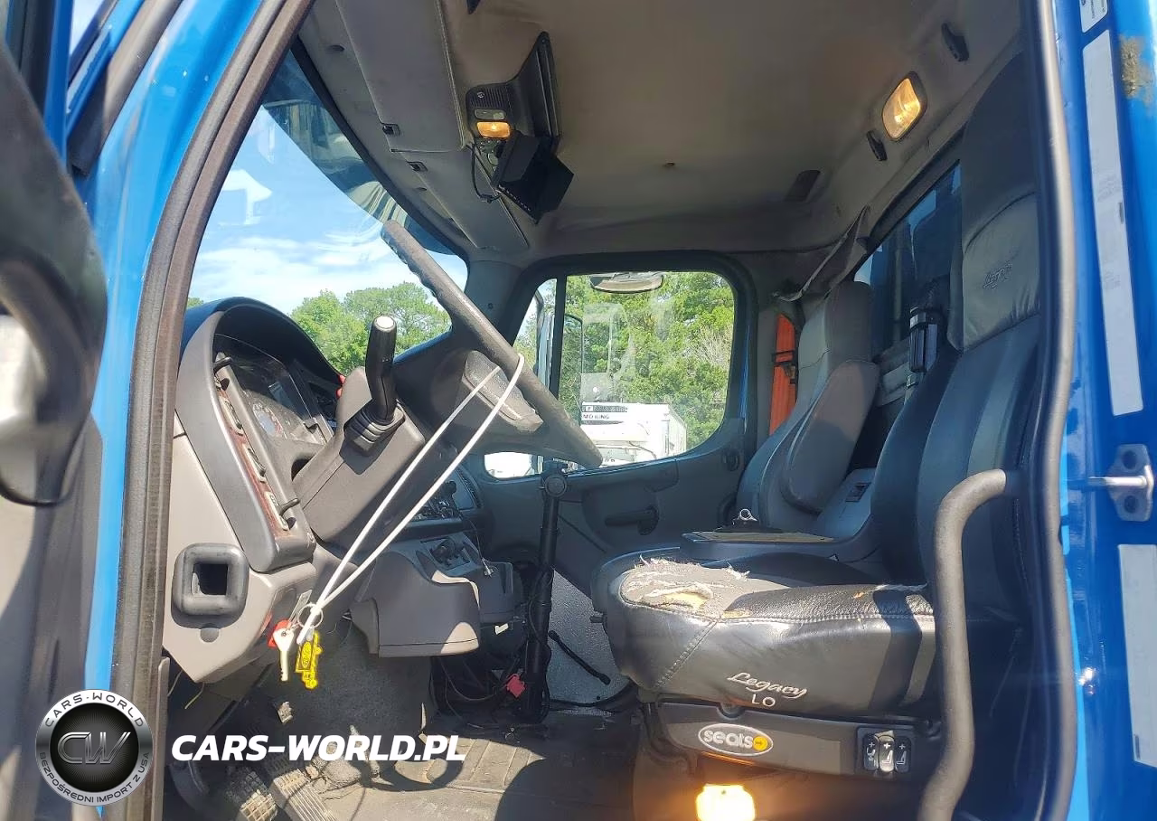 2012 Freightliner Business Class M2 Refrigerated Box Truck VIN:1FVHC5CY6CHBP9313 - 7