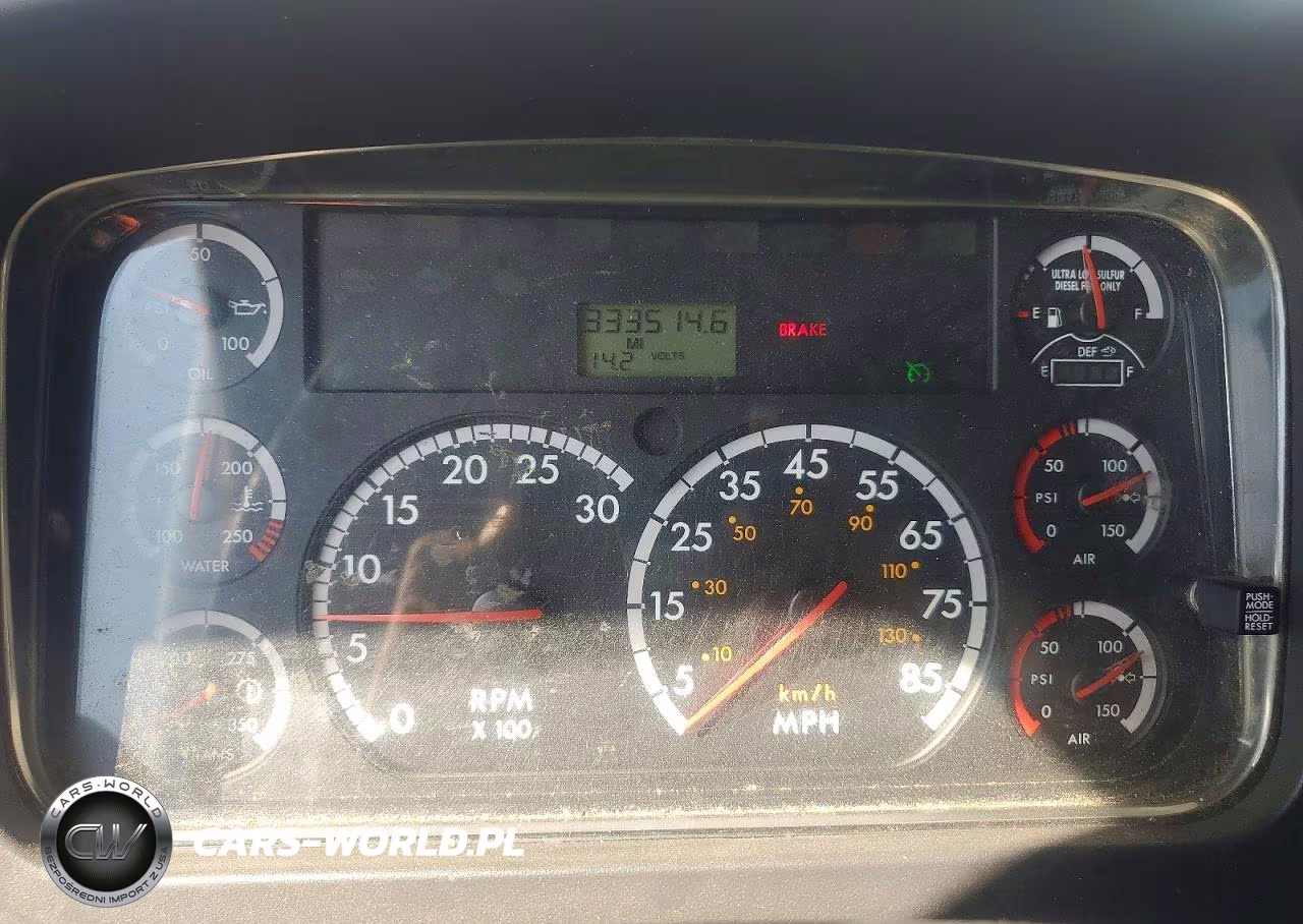 2012 Freightliner Business Class M2 Refrigerated Box Truck VIN:1FVHC5CY6CHBP9313 - 9