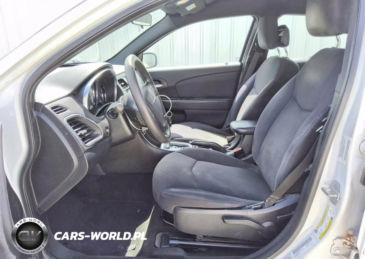 2012 Chrysler 200 Lx VIN:1C3CCBABXCN273247 - 7
