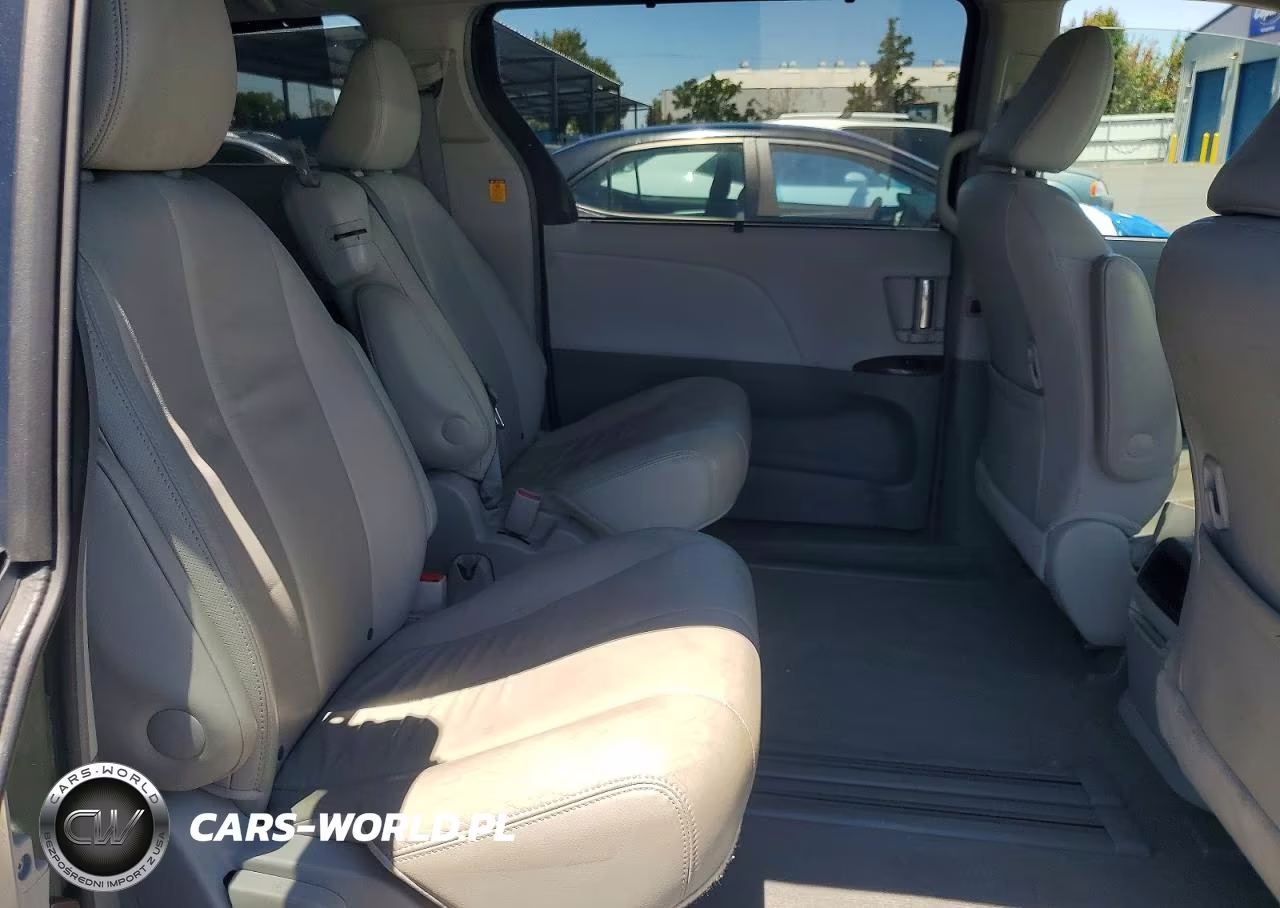 2012 Toyota Sienna Xle 8-Passenger VIN:5TDYK3DC2CS276068 - 11