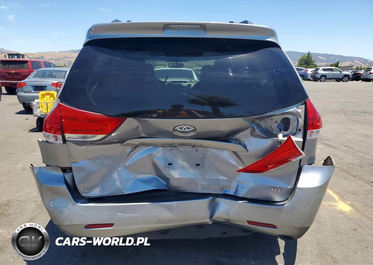2012 Toyota Sienna Xle 8-Passenger VIN:5TDYK3DC2CS276068 - 6