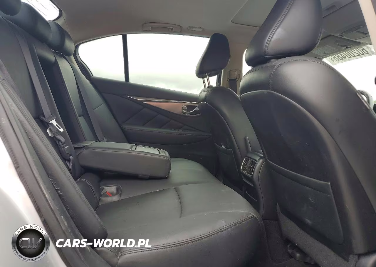 2017 Infiniti Q50 2.0T Premium VIN:JN1CV7AR7HM682824 - 10