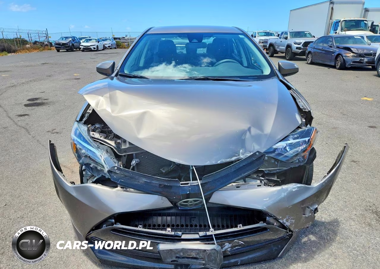 2017 Toyota Corolla L VIN:5YFBURHE6HP731423 - 5