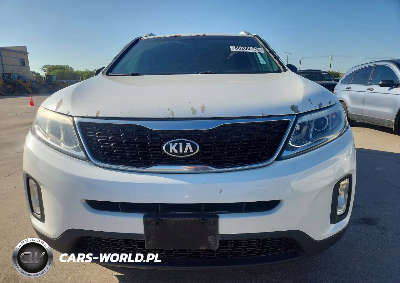 2014 Kia Sorento Lx VIN:5XYKT3A66EG475738 - 5