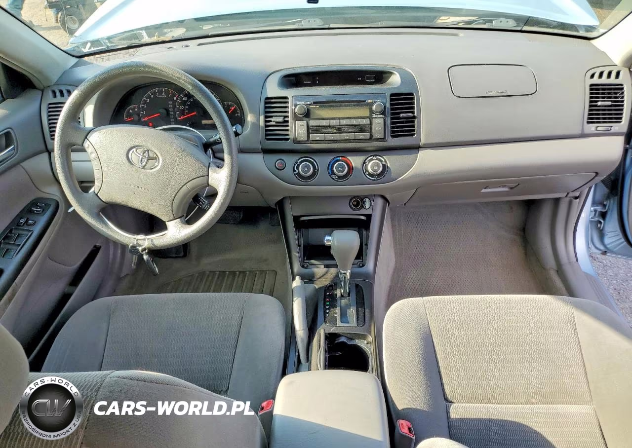 2005 Toyota Camry Le VIN:4T1BE30K35U634508 - 8
