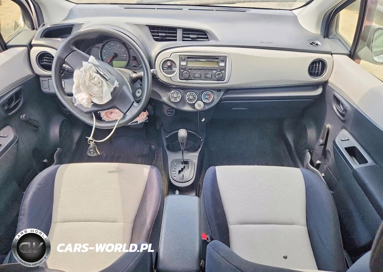 2012 Toyota Yaris 5-Door L VIN:JTDKTUD38CD541161 - 8