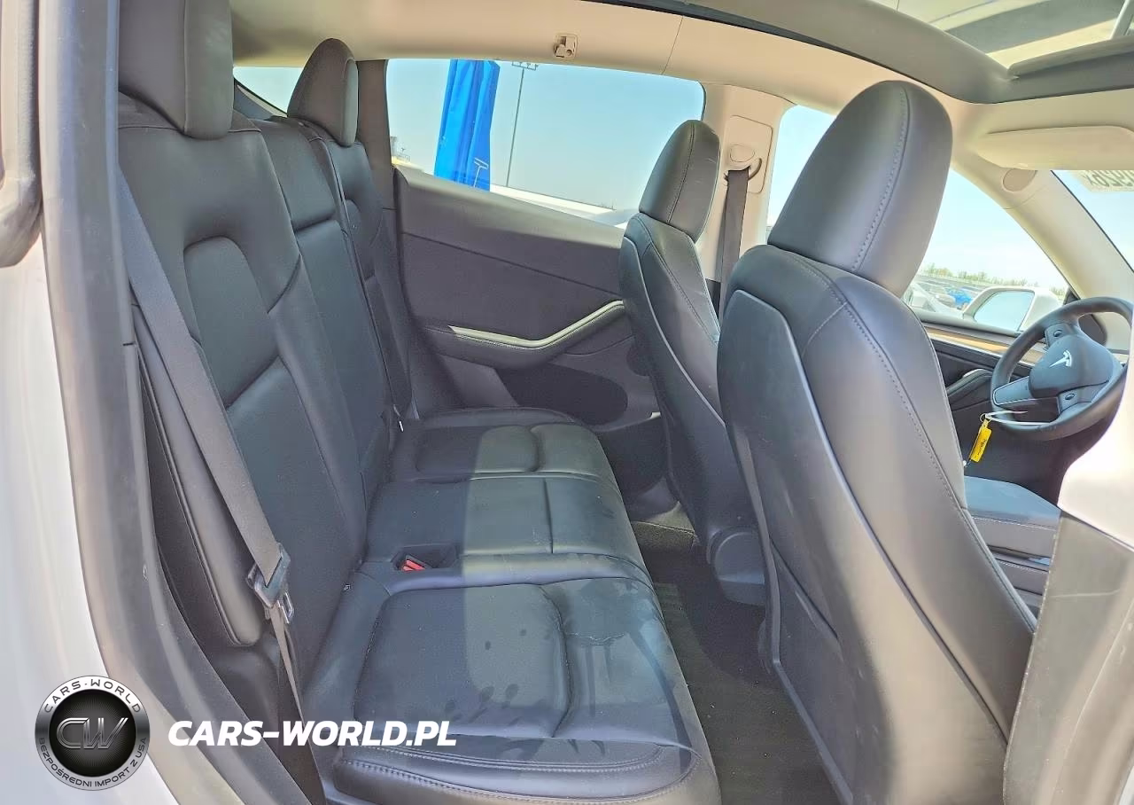 2023 Tesla Model Y VIN:7SAYGAEE9PF789384 - 10