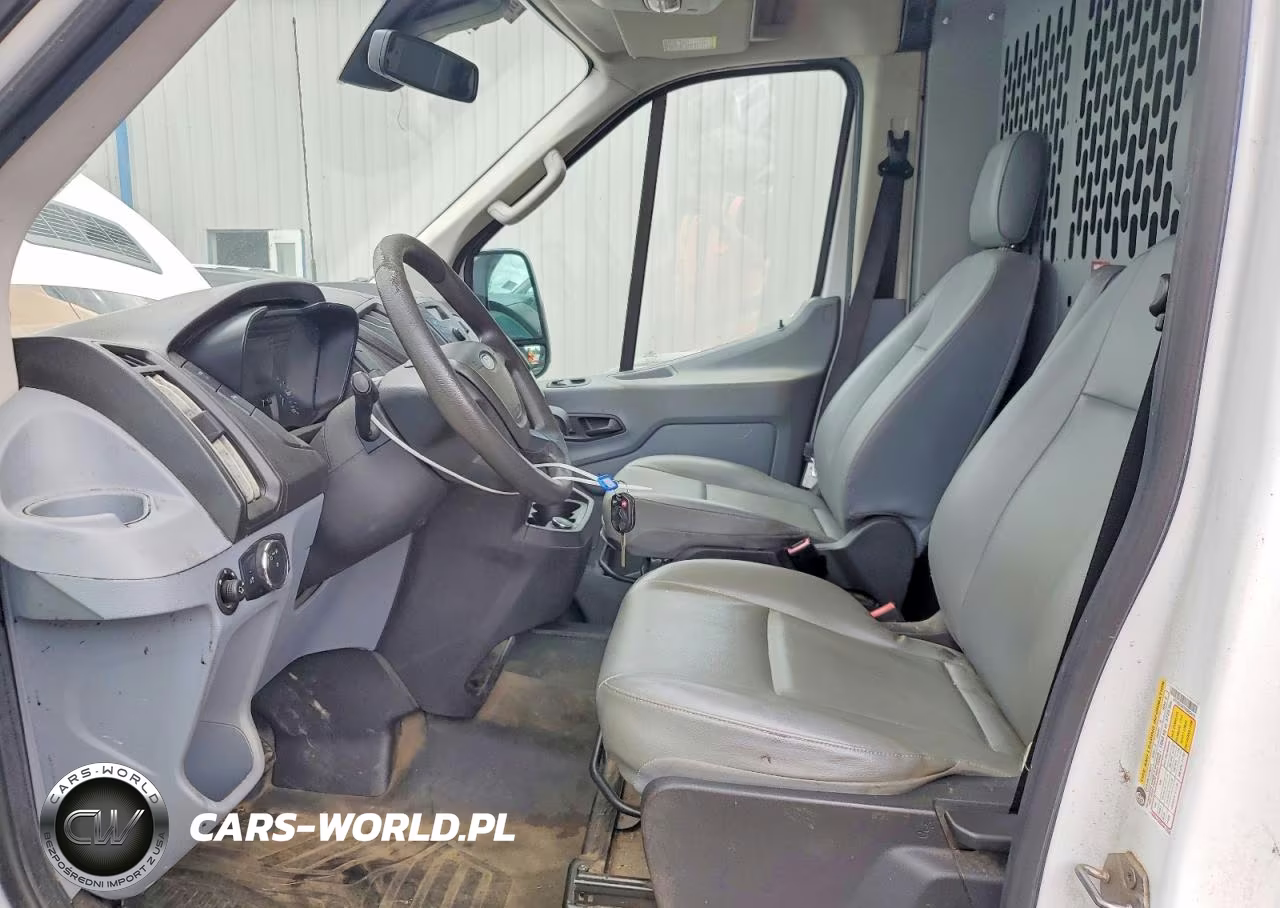2019 Ford Transit T-250 VIN:1FTYR2CM7KKB82418 - 7