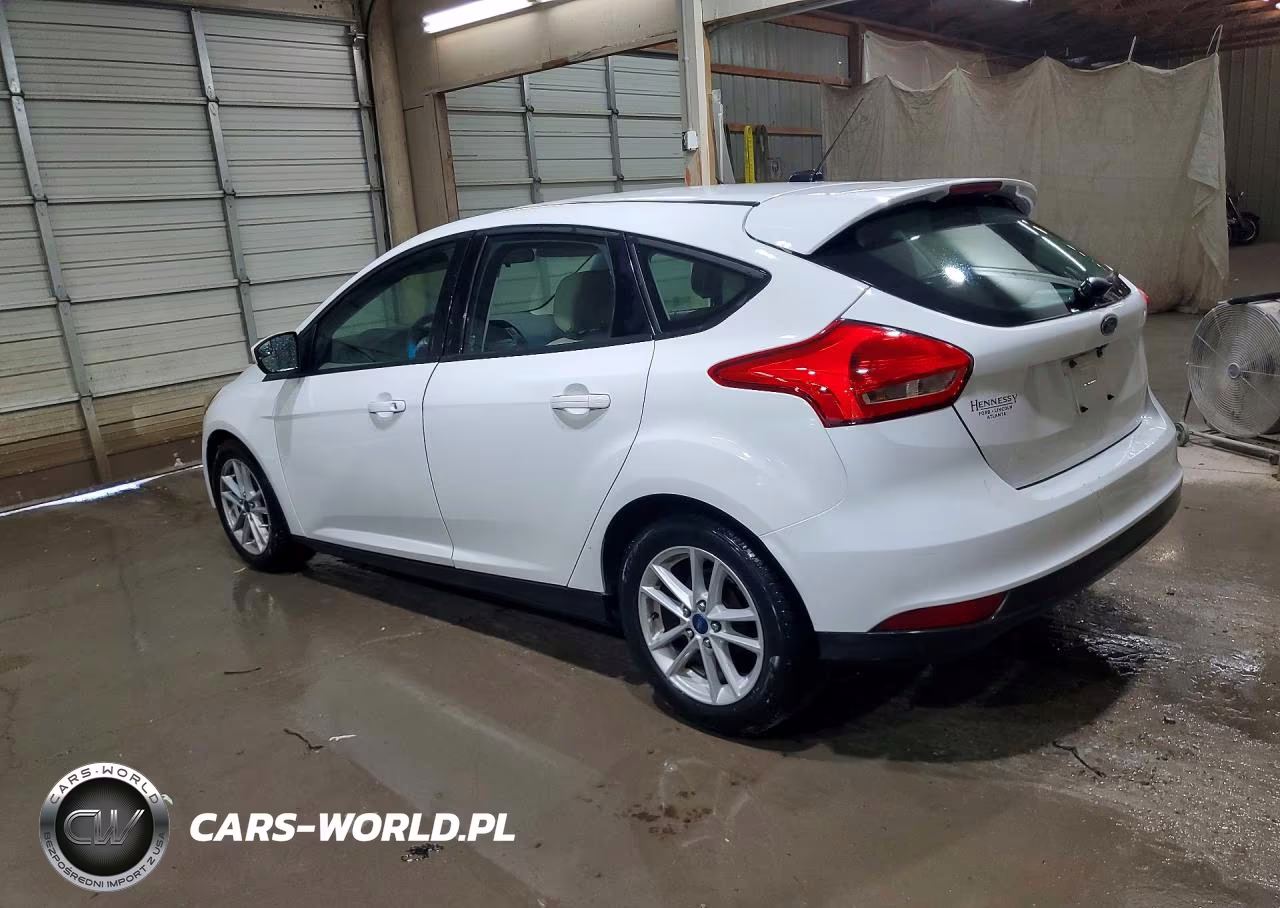 2018 Ford Focus Se VIN:1FADP3K29JL298776 - 2