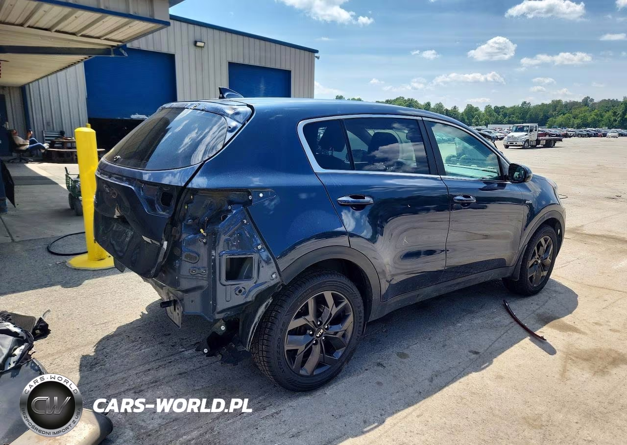 2022 Kia Sportage Lx VIN:KNDPMCAC4N7027035 - 3