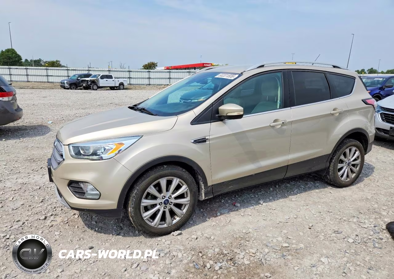 2017 Ford Escape Titanium – zdjęcie 1 z 13
