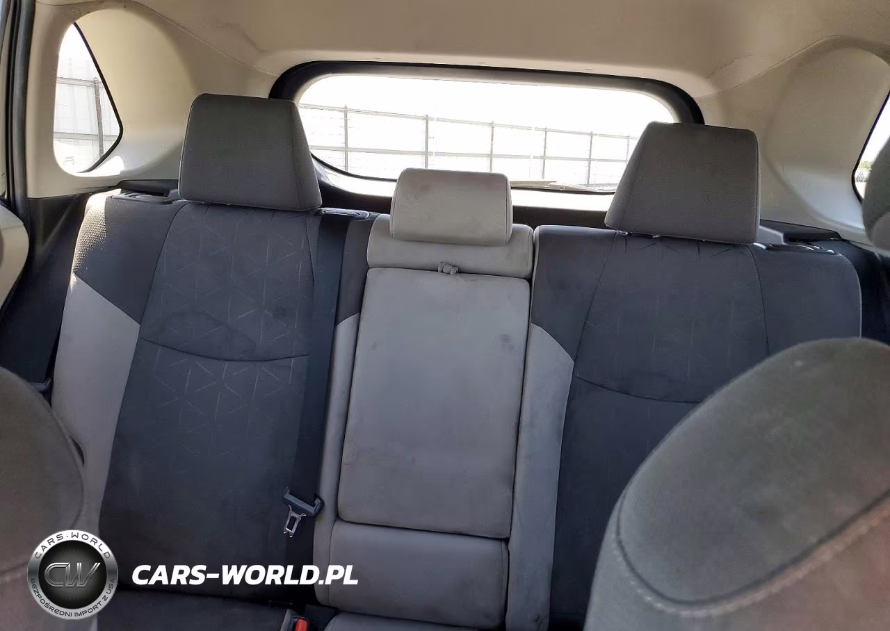 2020 Toyota Rav4 Xle VIN:2T3W1RFV7LW102815 - 10