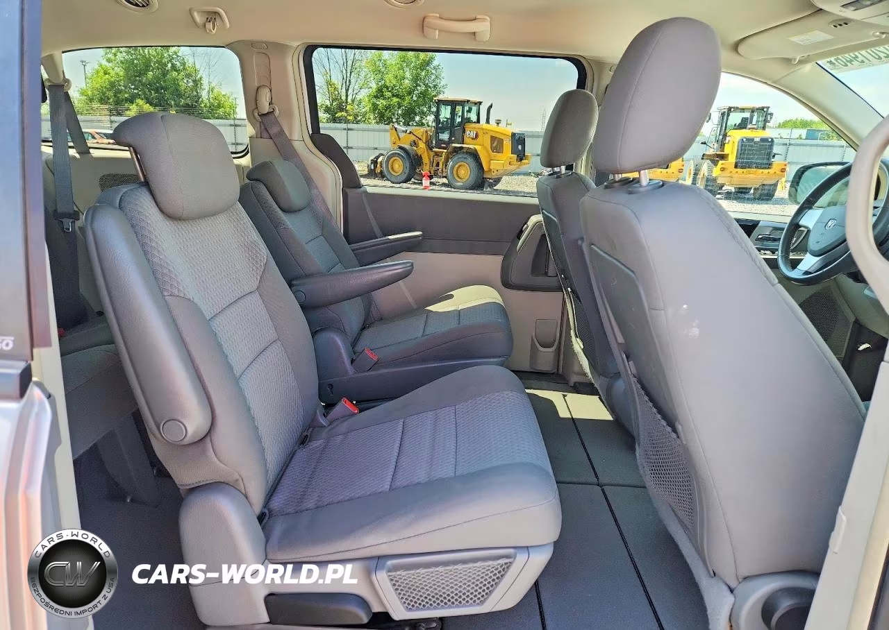 2010 Dodge Grand Caravan Sxt VIN:2D4RN5D17AR134717 - 11