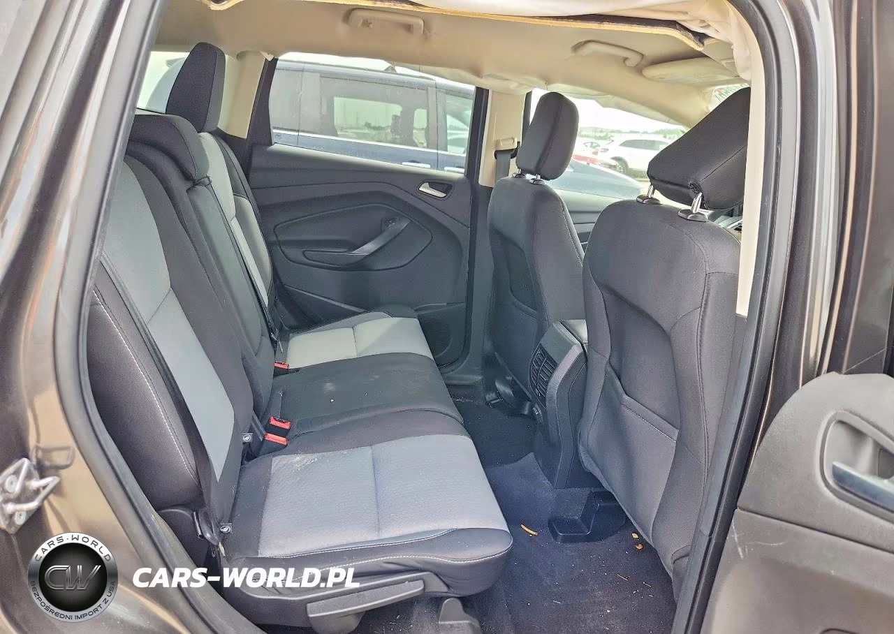 2018 Ford Escape Se VIN:1FMCU0GD2JUA80319 - 10