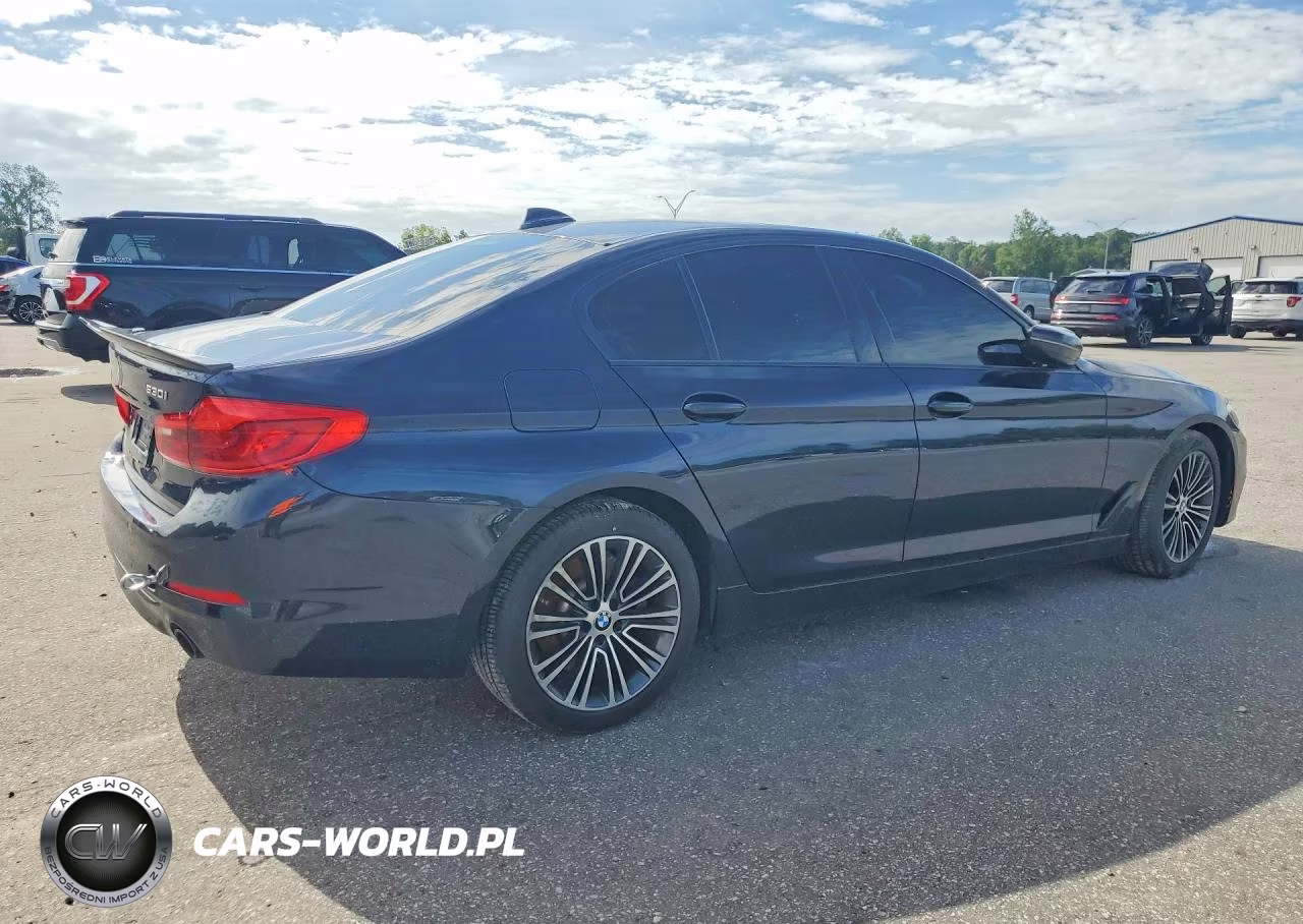 2018 BMW 530 I VIN:WBAJA5C59JWA36015 - 3