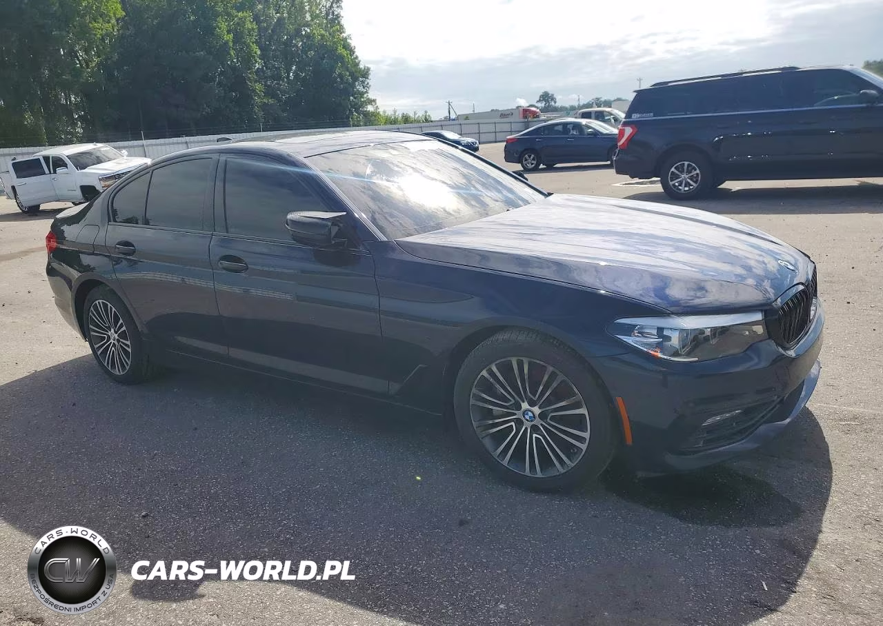 2018 BMW 530 I VIN:WBAJA5C59JWA36015 - 4
