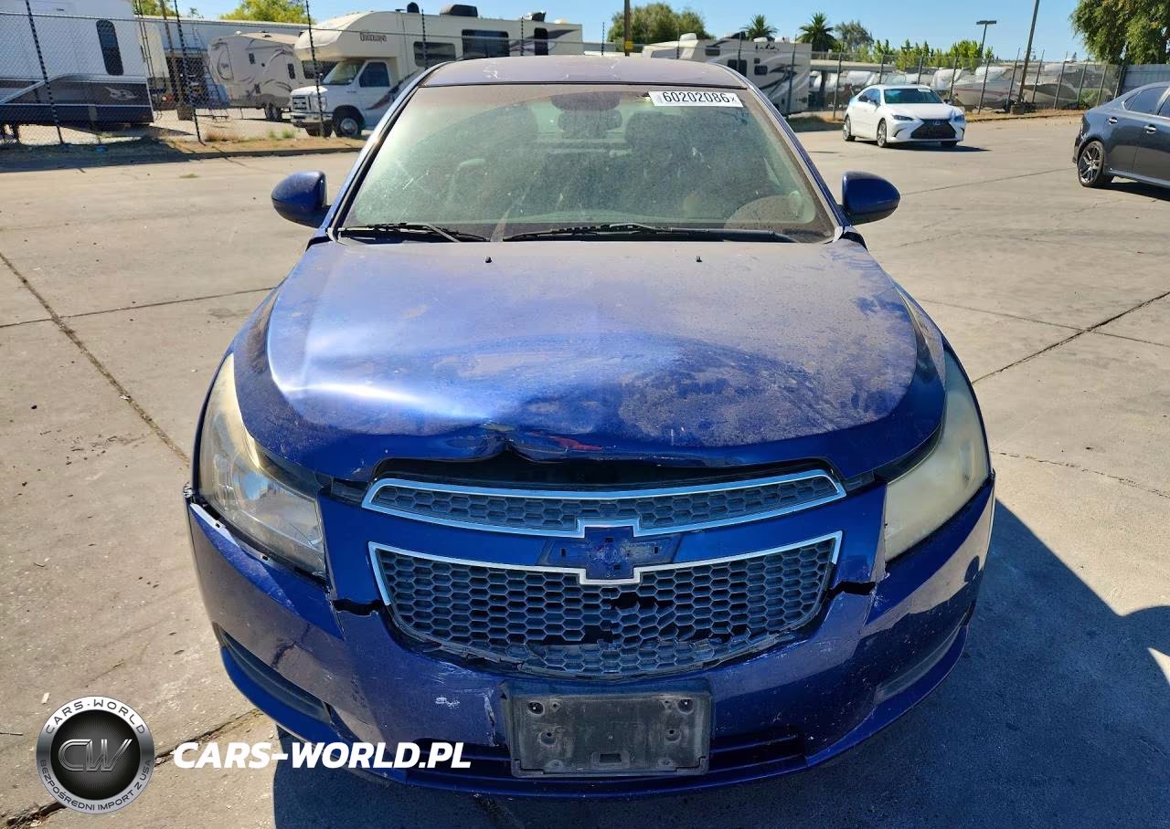 2012 Chevrolet Cruze Lt VIN:1G1PG5SC4C7305584 - 5