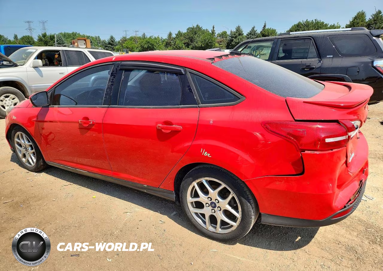 2015 Ford Focus Se VIN:1FADP3F21FL283237 - 2