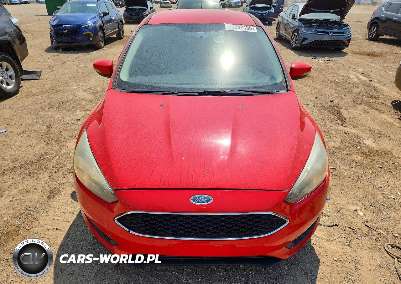 2015 Ford Focus Se VIN:1FADP3F21FL283237 - 5