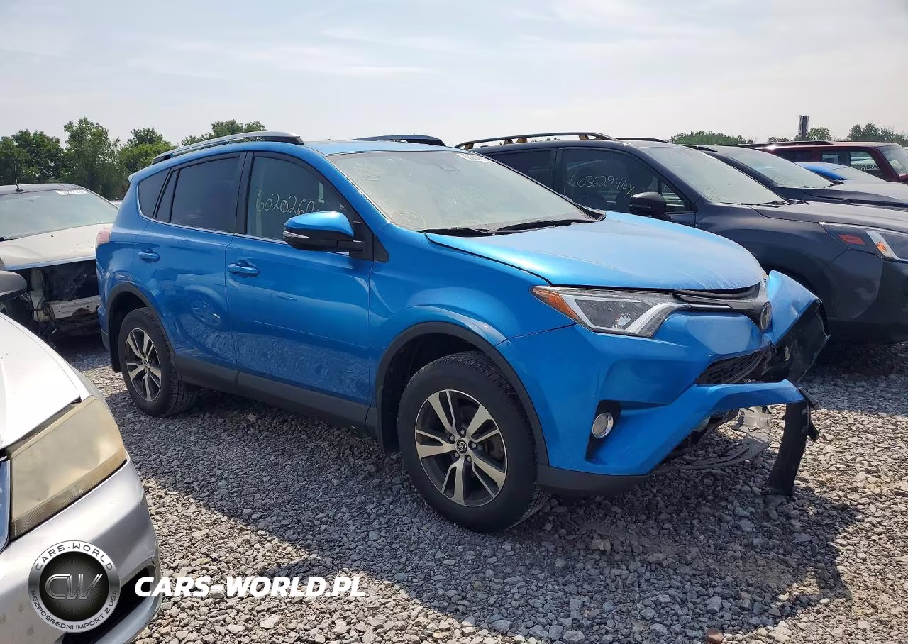2018 Toyota Rav4 Xle VIN:JTMRFREV2JJ720197 - 4