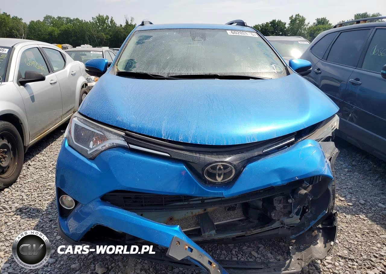 2018 Toyota Rav4 Xle VIN:JTMRFREV2JJ720197 - 5