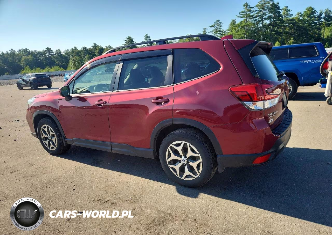 2020 Subaru Forester Premium VIN:JF2SKAJC4LH587358 - 2