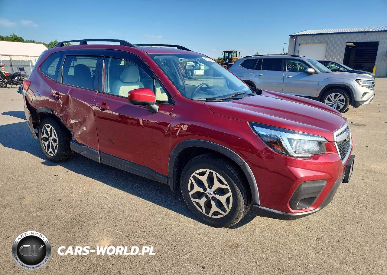 2020 Subaru Forester Premium VIN:JF2SKAJC4LH587358 - 4