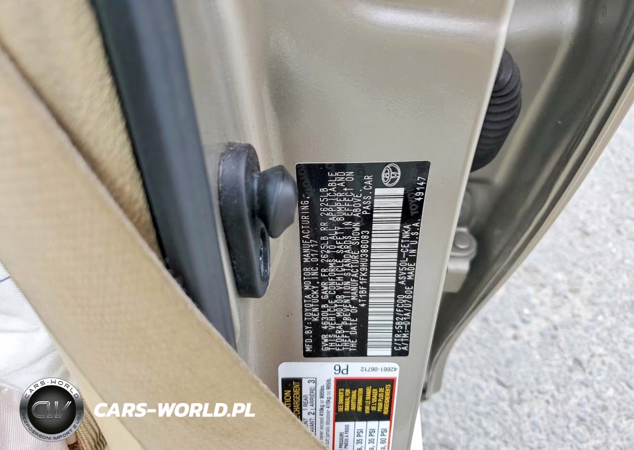 2017 Toyota Camry Le VIN:4T1BF1FK9HU386083 - 12