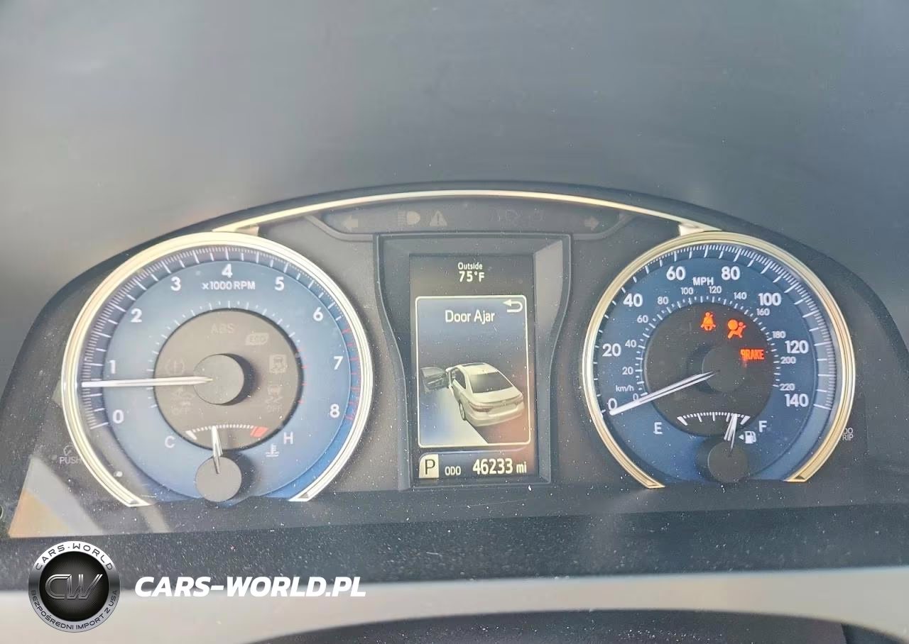 2017 Toyota Camry Le VIN:4T1BF1FK9HU386083 - 9
