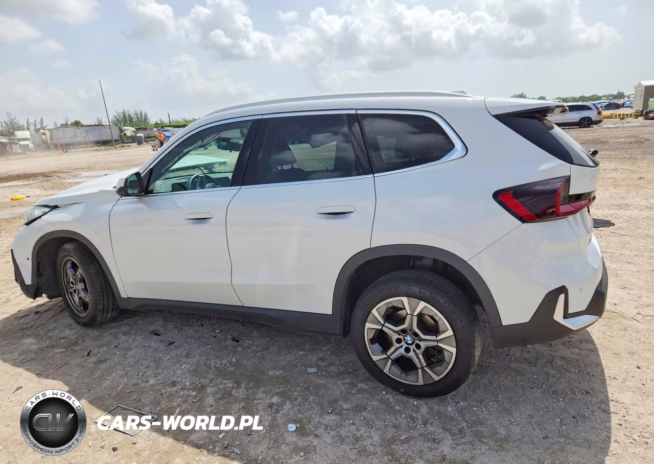 2023 BMW X1 xDrive28I VIN:WBX73EF00P5X03298 - 2