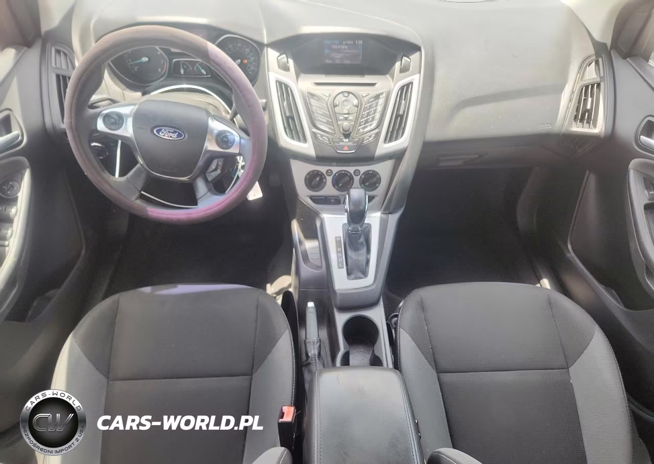 2012 Ford Focus Se VIN:1FAHP3F21CL282568 - 8