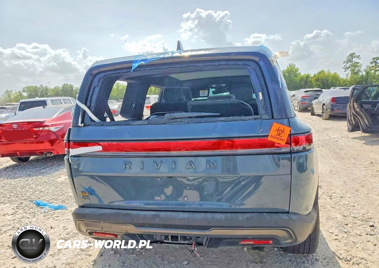 2025 Rivian R1S Premium VIN:7PDSGCBP4SN065223 - 7