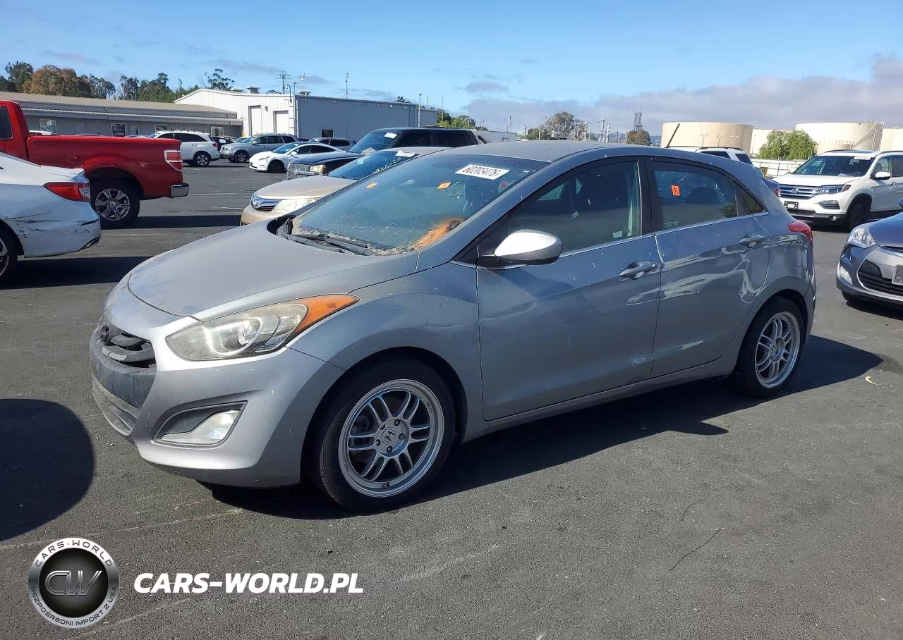 2014 Hyundai Elantra Gt Base – zdjęcie 1 z 12