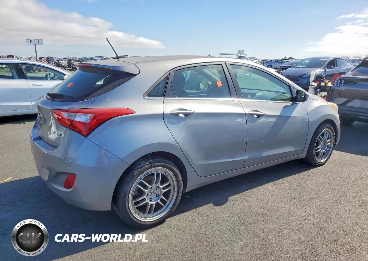 2014 Hyundai Elantra Gt Base VIN:KMHD35LH6EU193922 - 3