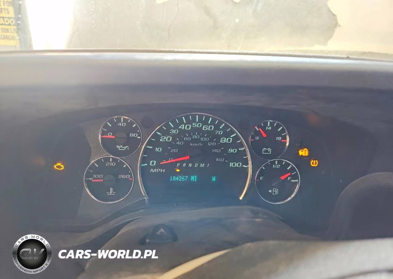 2012 Chevrolet G2500 Express VIN:1GCWGFFA6C1179622 - 9