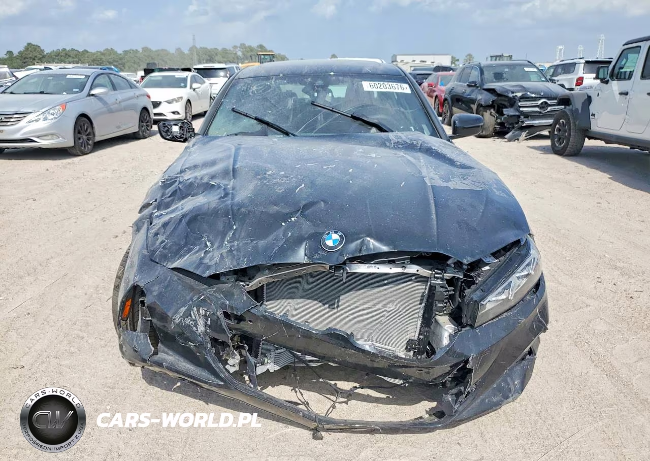 2025 BMW 330Xi VIN:3MW89CW06S8F72939 - 5