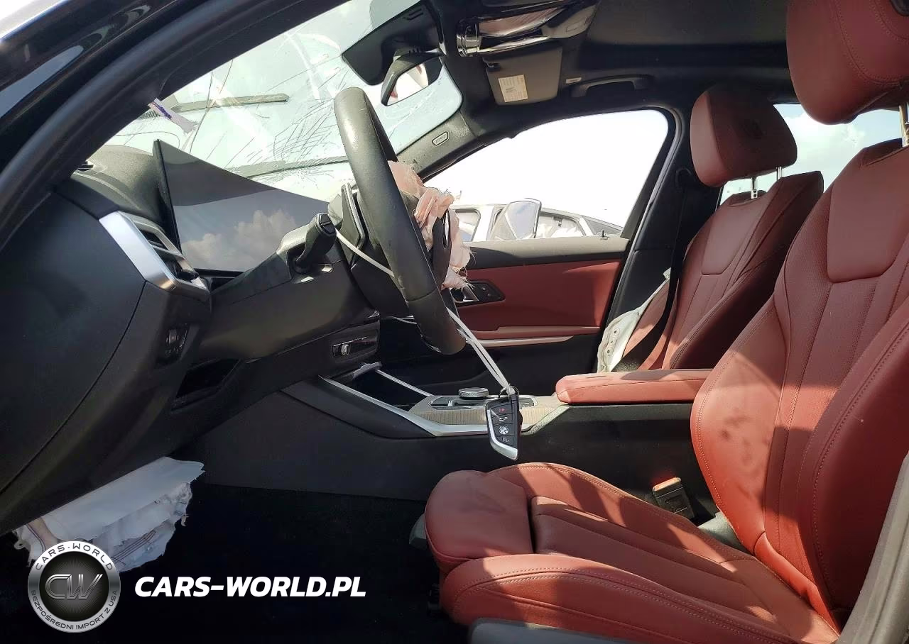 2025 BMW 330Xi VIN:3MW89CW06S8F72939 - 7