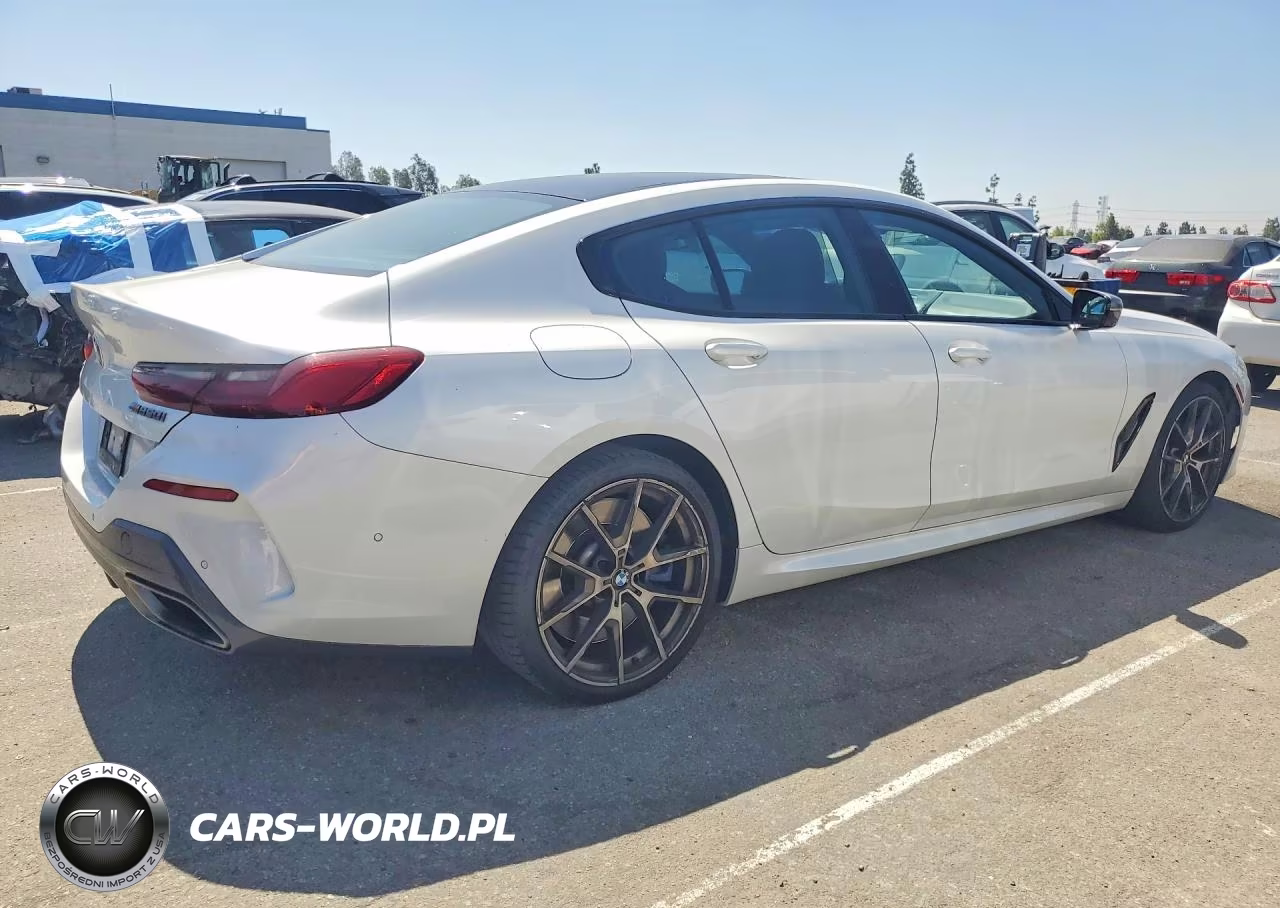 2020 BMW M850Xi VIN:WBAGV8C0XLBP48612 - 3