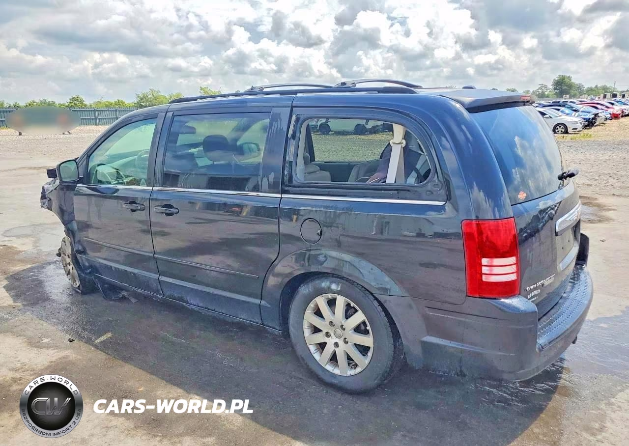 2008 Chrysler Town & Country Touring VIN:2A8HR54P28R768277 - 2