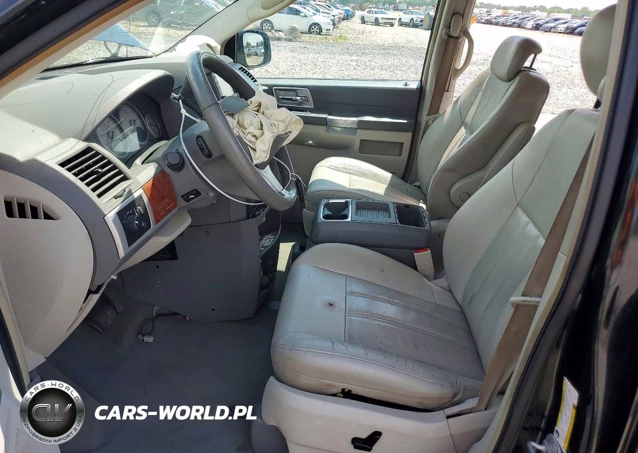 2008 Chrysler Town & Country Touring VIN:2A8HR54P28R768277 - 7