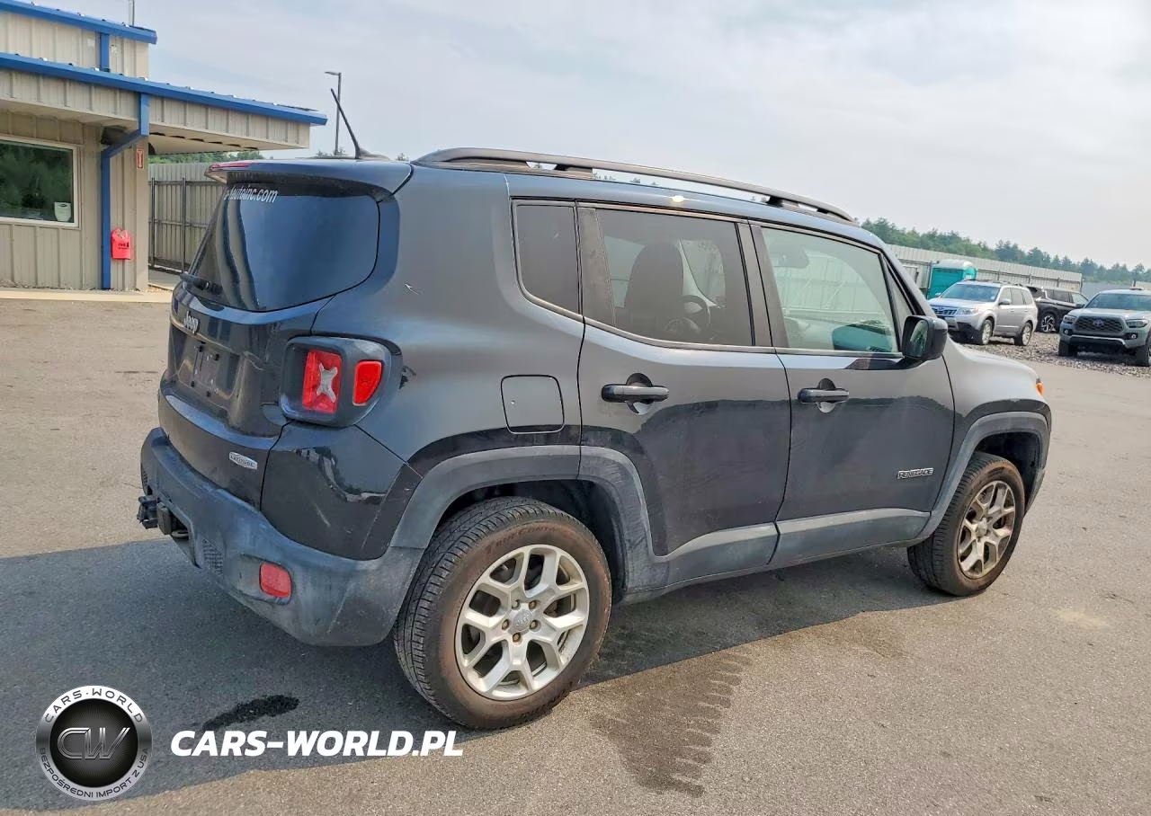 2016 Jeep Renegade Latitude VIN:ZACCJBBT0GPE38969 - 3